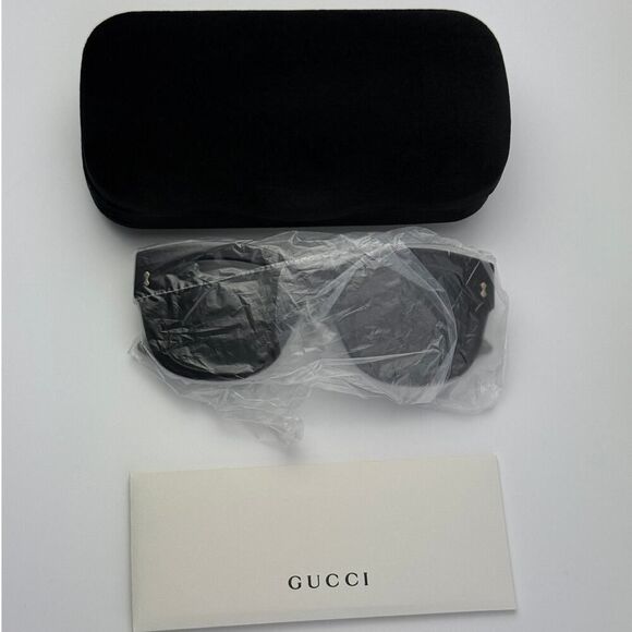 NEW Gucci Sunglasses GG1110S 001 Black Smoke Unisex Authentic - Picture 13 of 14